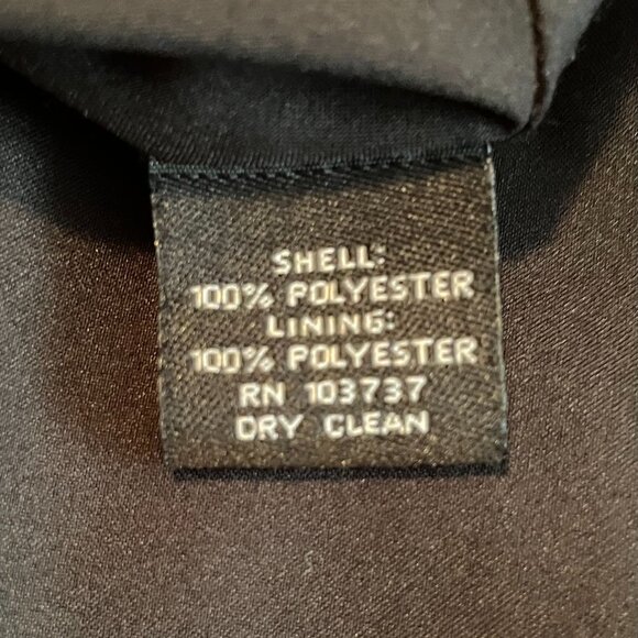 Lightweight bright black dress - Picture 6 of 6